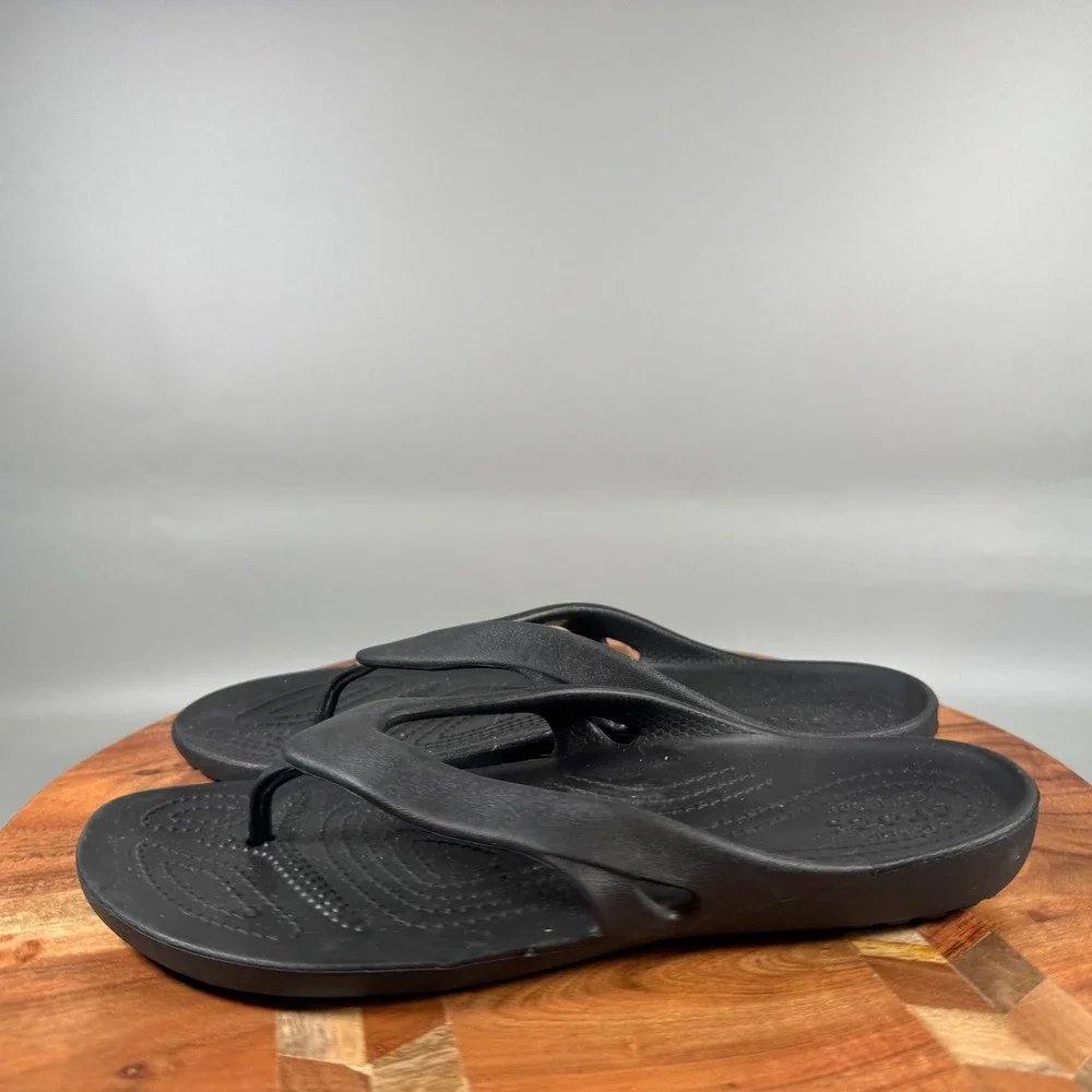 Crocs Kadee II Flip Flops Womens Size 9 Black Casual Beach Sandal 202492-001